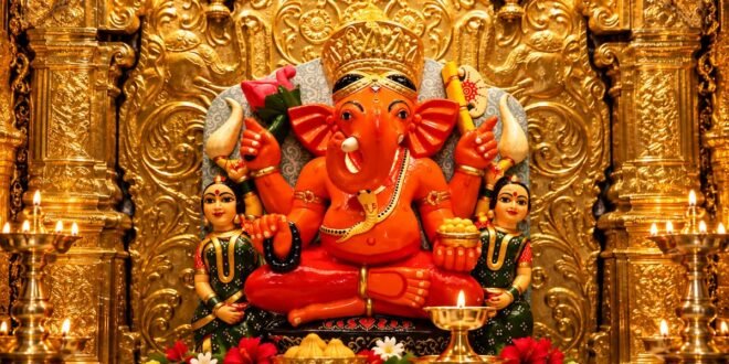 मुंबई के सिद्धिविनायक मंदिर की गणपति जी की मूर्ति की AI Restored Image